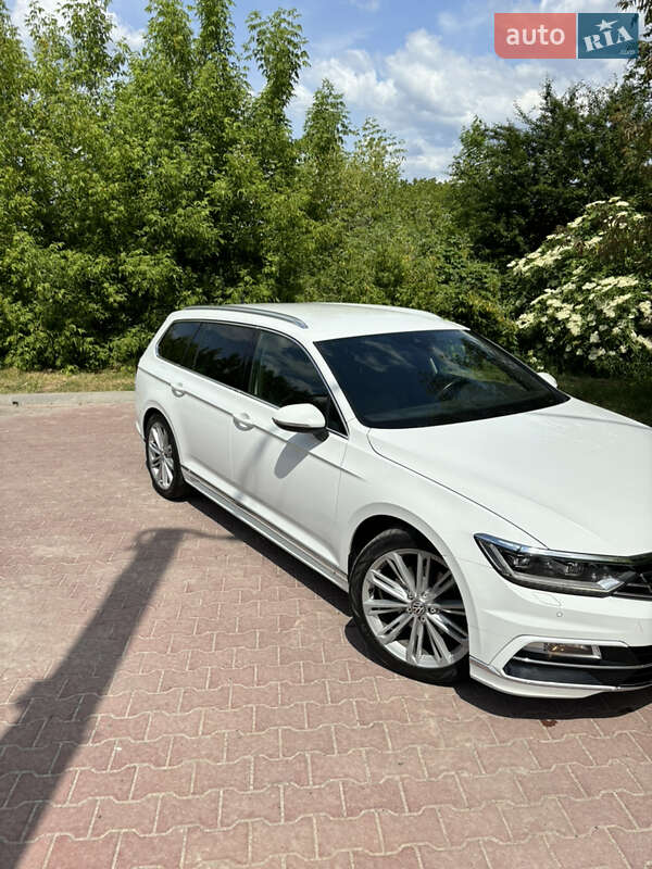 Универсал Volkswagen Passat 2018 в Ровно