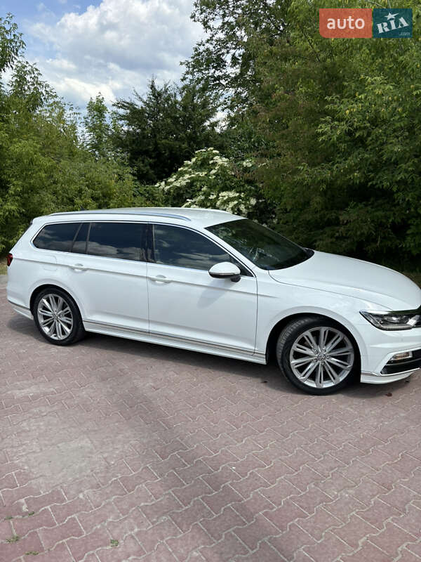 Универсал Volkswagen Passat 2018 в Ровно