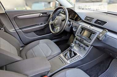 Универсал Volkswagen Passat 2014 в Киеве