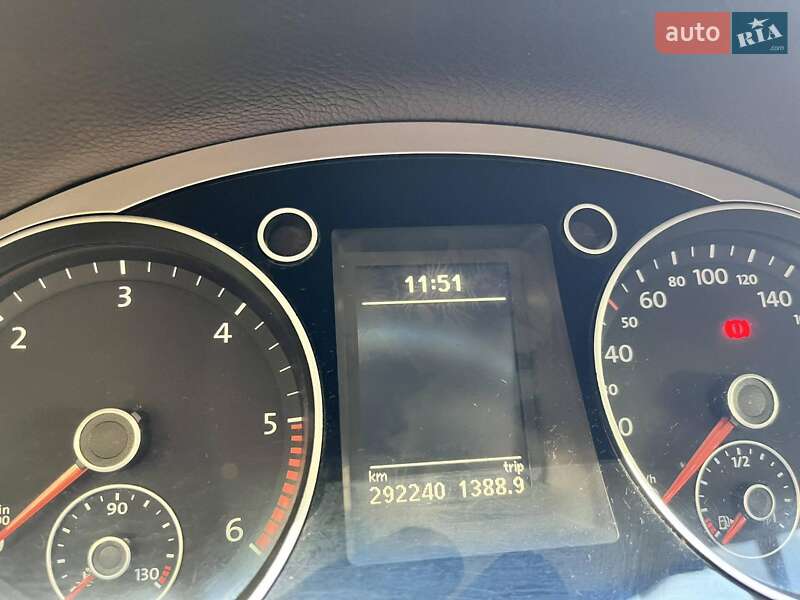 Седан Volkswagen Passat 2009 в Берегово