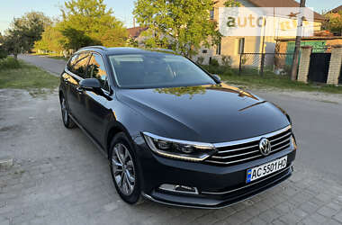 Універсал Volkswagen Passat 2019 в Луцьку