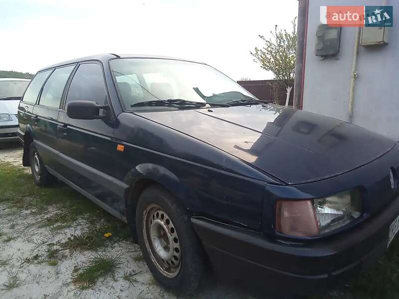 Volkswagen Passat 1993