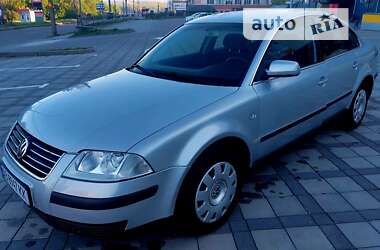 Седан Volkswagen Passat 2000 в Виннице