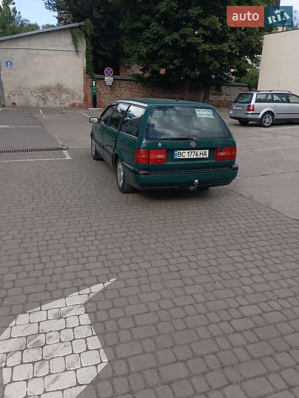 Универсал Volkswagen Passat 1995 в Львове