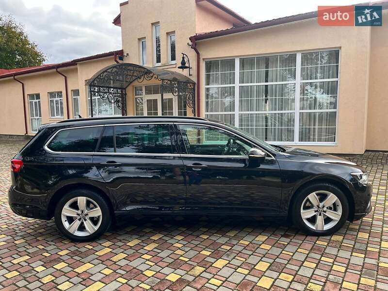 Універсал Volkswagen Passat 2019 в Києві