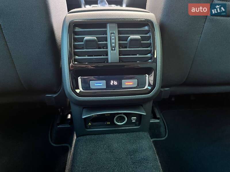 Універсал Volkswagen Passat 2019 в Києві