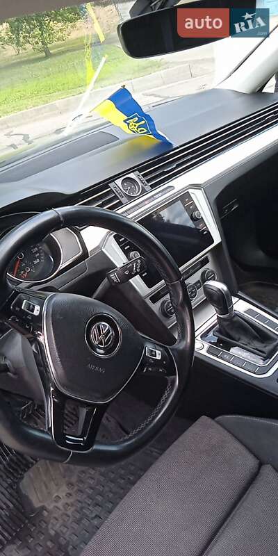 Универсал Volkswagen Passat 2018 в Краматорске