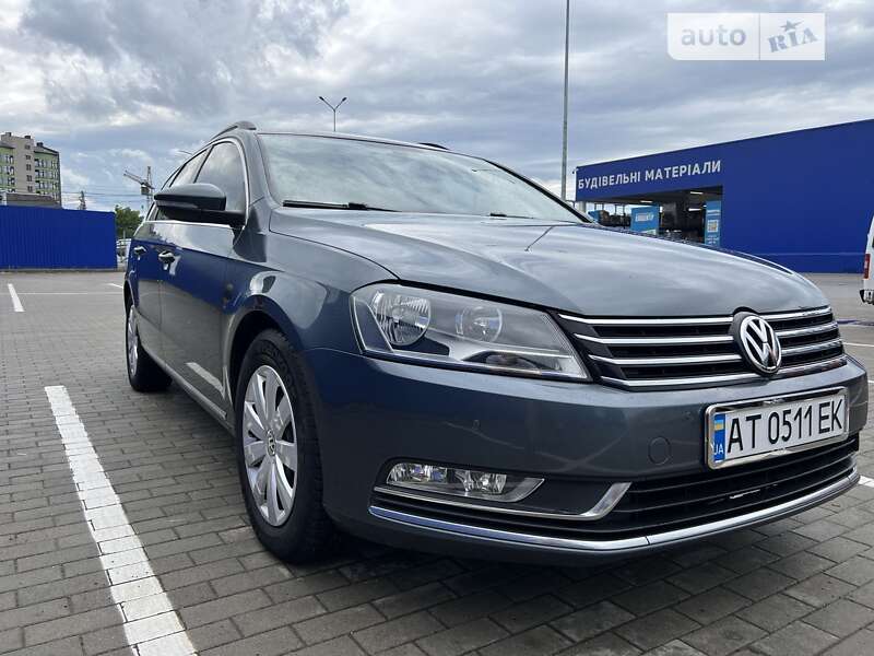 Универсал Volkswagen Passat 2012 в Калуше