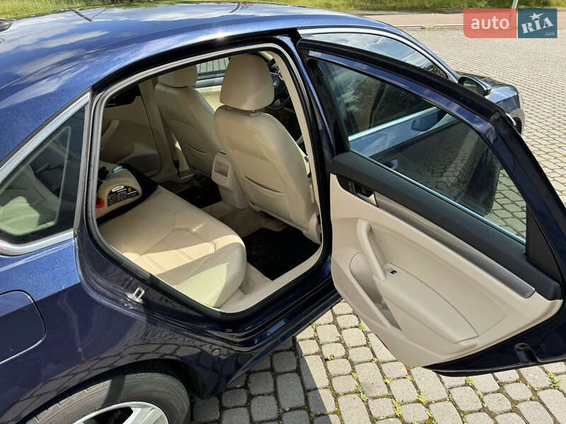 Седан Volkswagen Passat 2015 в Киеве фото 24 Седан Volkswagen Passat 2015 в Киеве