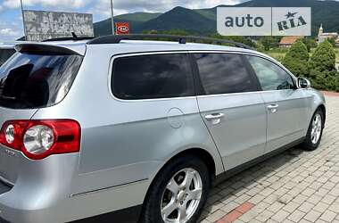 Универсал Volkswagen Passat 2006 в Хусте