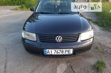 Универсал Volkswagen Passat 1999 в Боровой