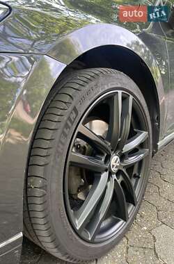 Седан Volkswagen Passat 2019 в Киеве