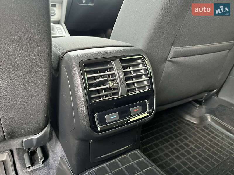 Универсал Volkswagen Passat 2016 в Золочеве фото 84 Универсал Volkswagen Passat 2016 в Золочеве