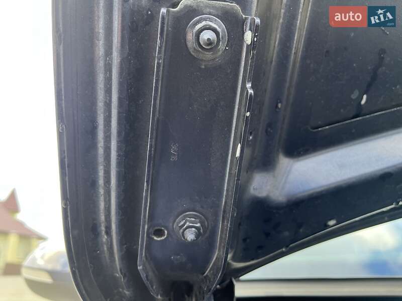 Универсал Volkswagen Passat 2016 в Золочеве фото 99 Универсал Volkswagen Passat 2016 в Золочеве