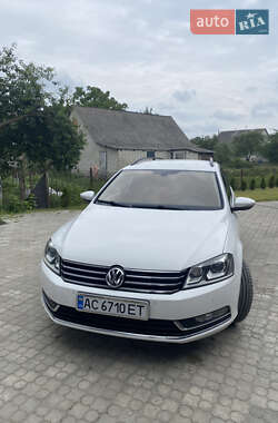 Универсал Volkswagen Passat 2011 в Ирпене