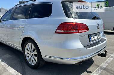 Універсал Volkswagen Passat 2011 в Києві