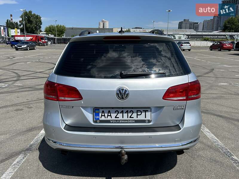 Універсал Volkswagen Passat 2011 в Києві