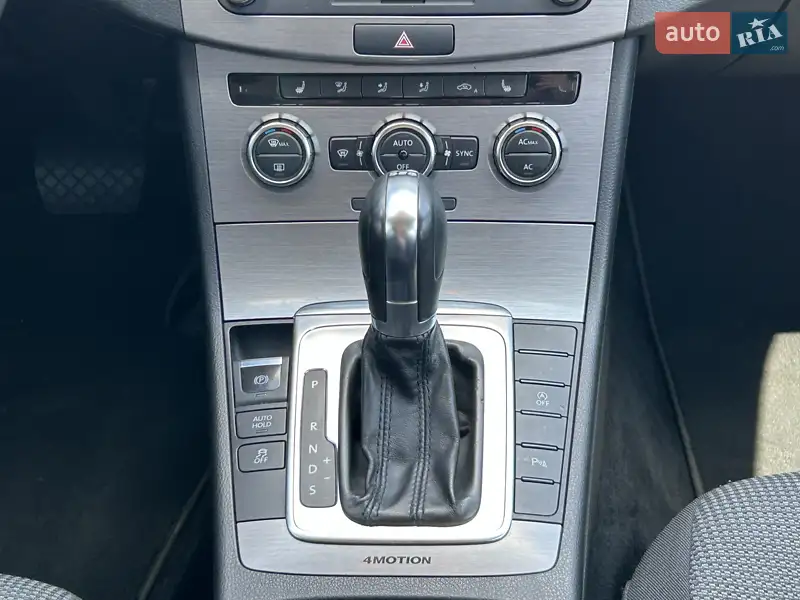 Volkswagen Passat 2011 VIN WVWZZZ3CZCE079010 фото оголошення 50 з 132
