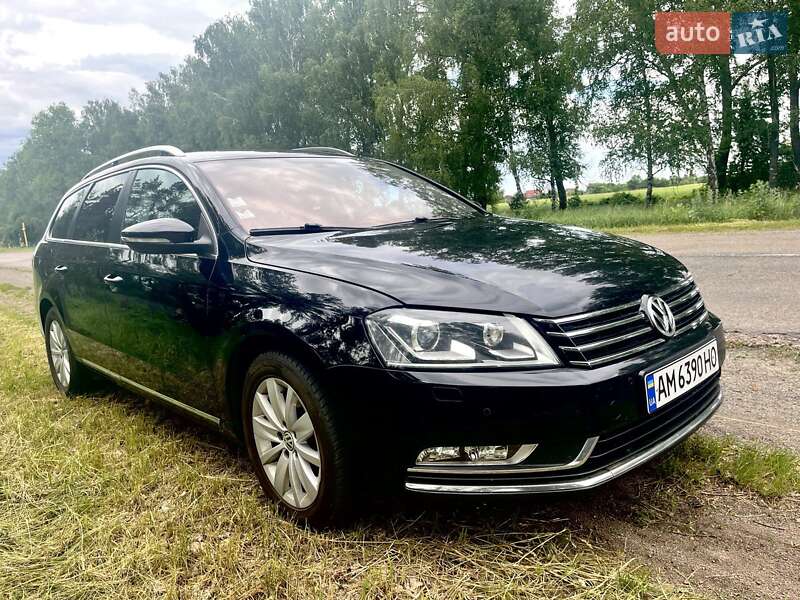Универсал Volkswagen Passat 2013 в Коростене