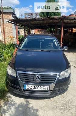 Универсал Volkswagen Passat 2009 в Львове