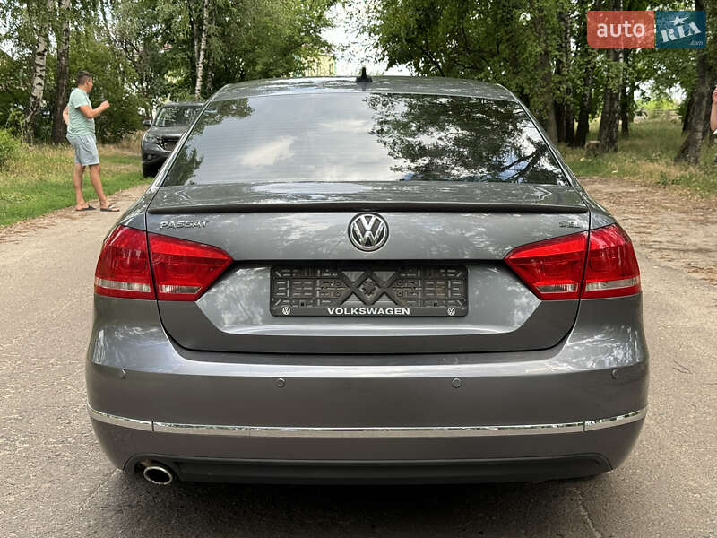 Седан Volkswagen Passat 2013 в Ахтырке
