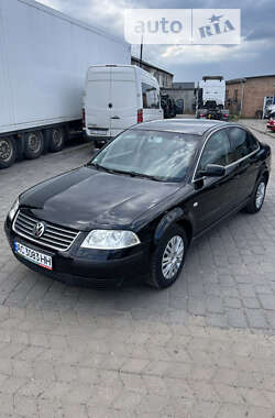 Седан Volkswagen Passat 2002 в Ковелі