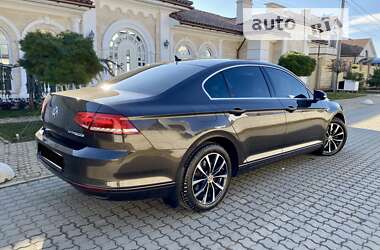 Седан Volkswagen Passat 2015 в Чорноморську