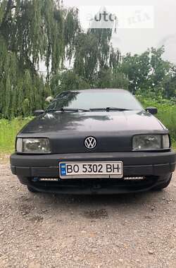 Седан Volkswagen Passat 1991 в Тернополе