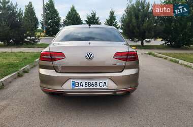 Седан Volkswagen Passat 2015 в Долинской