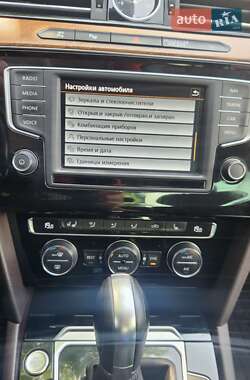 Седан Volkswagen Passat 2015 в Долинской