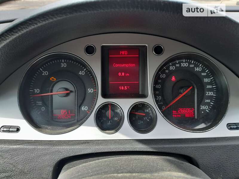 Універсал Volkswagen Passat 2008 в Рівному