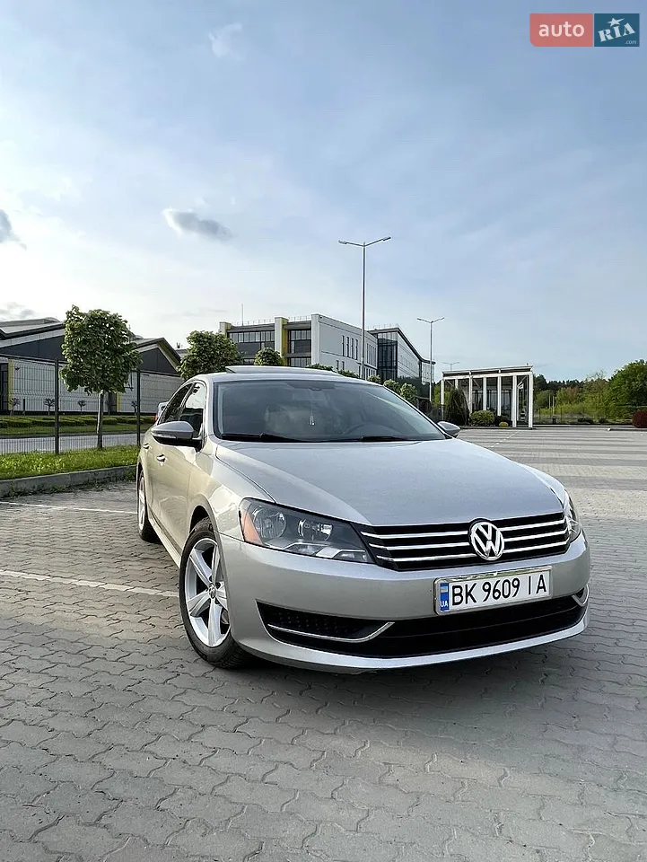 2011 Volkswagen Passat - мініатюра 16