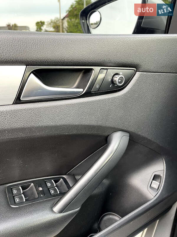 Седан Volkswagen Passat 2012 в Бродах фото 32 Седан Volkswagen Passat 2012 в Бродах