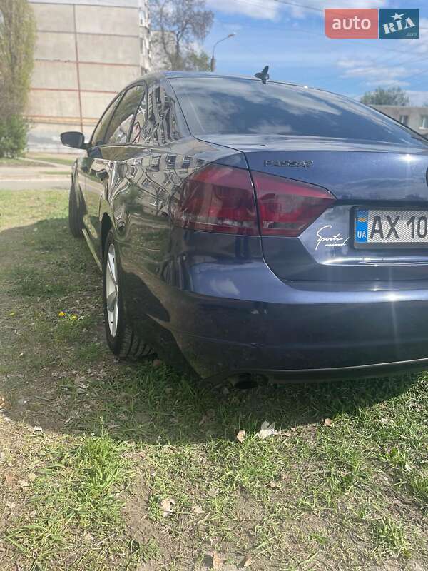 Седан Volkswagen Passat 2015 в Харькове