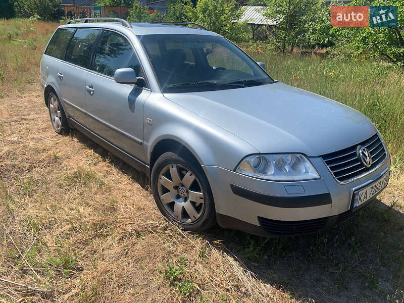 Универсал Volkswagen Passat 2001 в Киеве