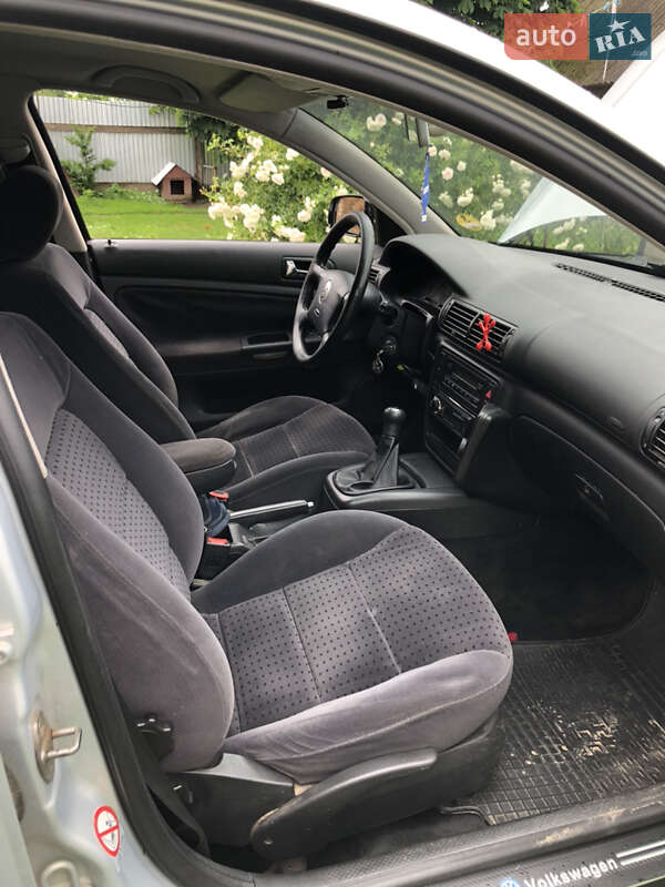 Универсал Volkswagen Passat 1999 в Горохове