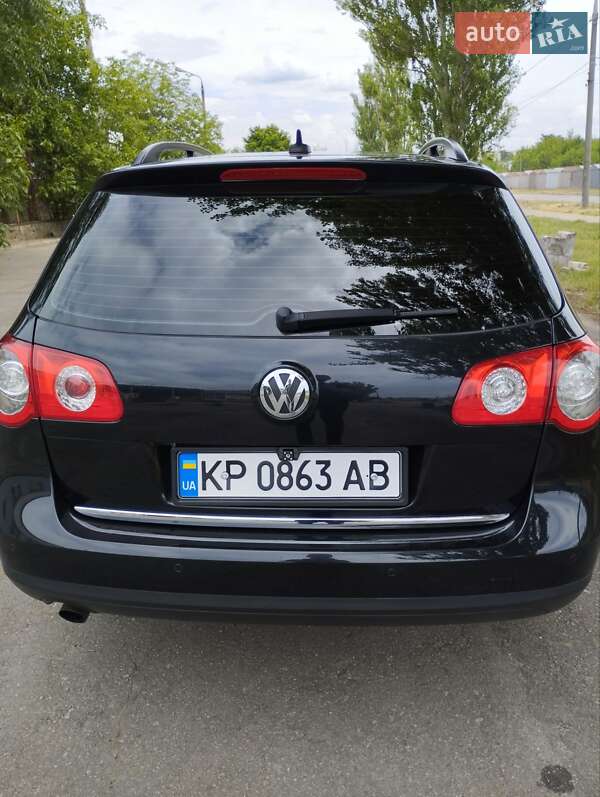 Универсал Volkswagen Passat 2009 в Запорожье
