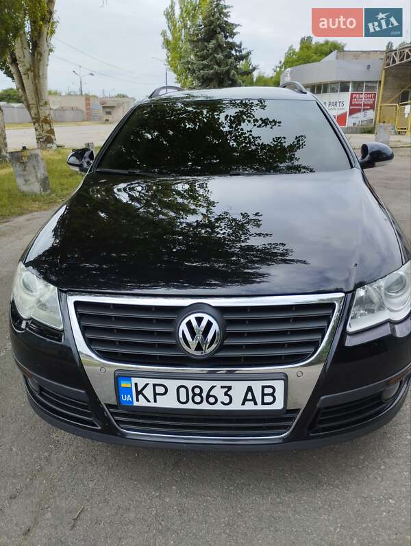 Универсал Volkswagen Passat 2009 в Запорожье