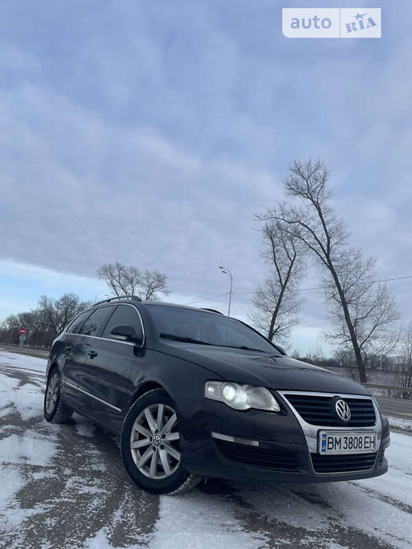 Універсал Volkswagen Passat 2006 в Ромнах