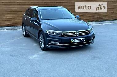 Універсал Volkswagen Passat 2016 в Чернігові