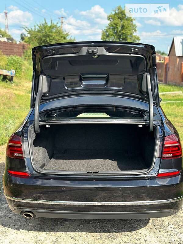 Седан Volkswagen Passat 2016 в Харькове фото 6 Седан Volkswagen Passat 2016 в Харькове