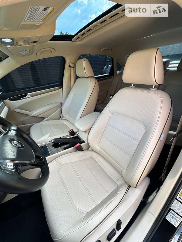Седан Volkswagen Passat 2016 в Харькове фото 13 Седан Volkswagen Passat 2016 в Харькове