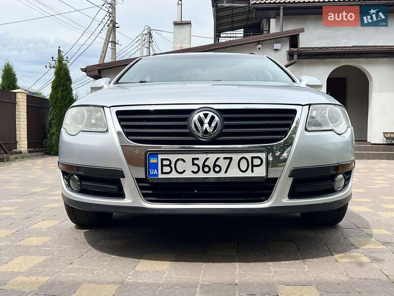 Універсал Volkswagen Passat 2008 в Бродах