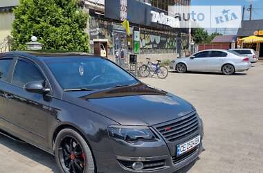 Седан Volkswagen Passat 2007 в Чернівцях