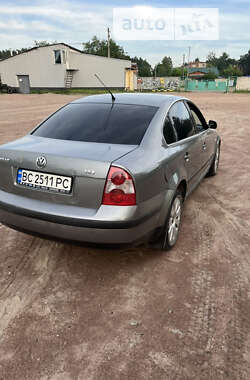 Седан Volkswagen Passat 2001 в Житомирі