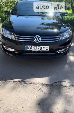 Седан Volkswagen Passat 2013 в Конотопе