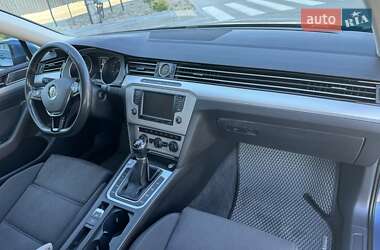 Универсал Volkswagen Passat 2016 в 