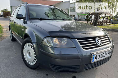 Универсал Volkswagen Passat 2003 в Виноградове