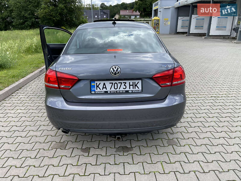 Седан Volkswagen Passat 2013 в Львове