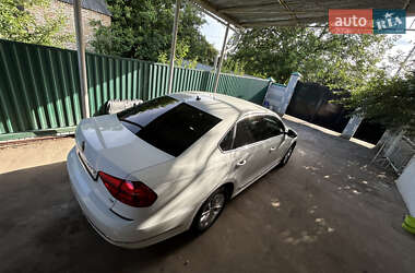 Седан Volkswagen Passat 2015 в 